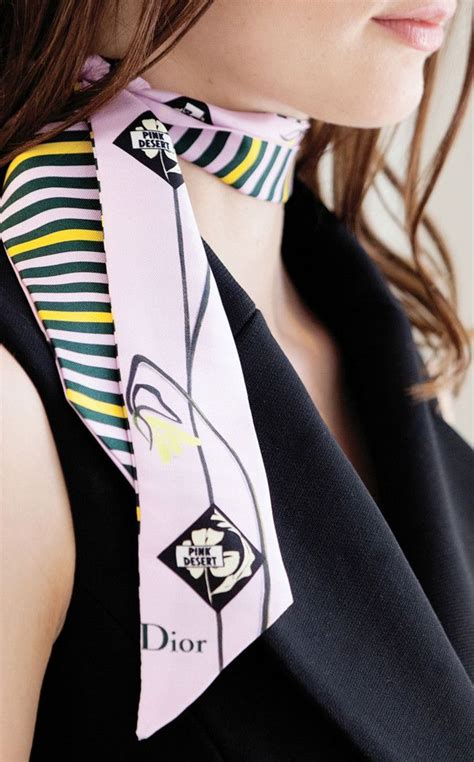 foulard mitzah dior|foulard dior femme.